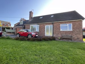 Photo 27- click for photo gallery